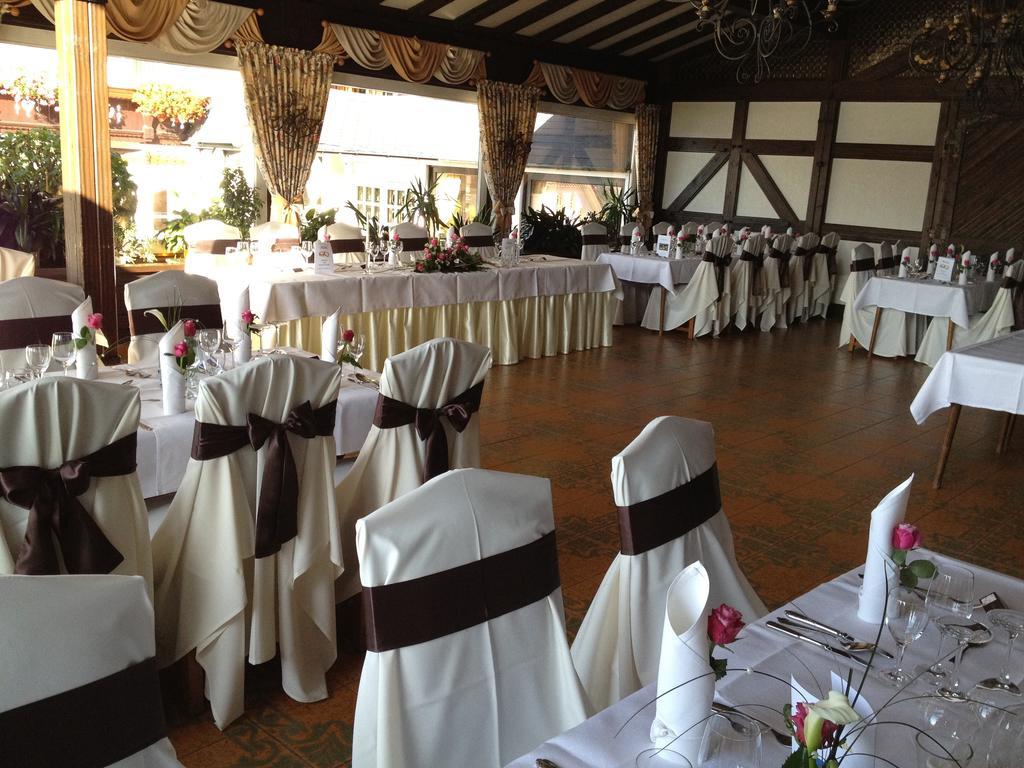 Hotel Zum Weissen Stein Kirchen  Екстер'єр фото