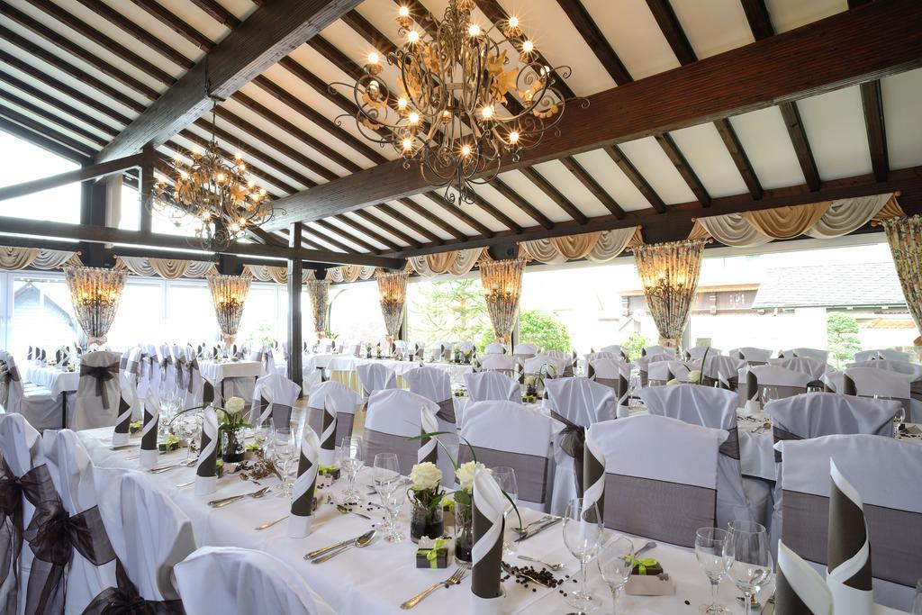 Hotel Zum Weissen Stein Kirchen  Екстер'єр фото
