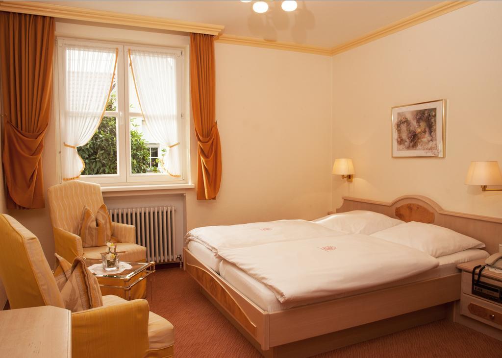 Hotel Zum Weissen Stein Kirchen  Номер фото